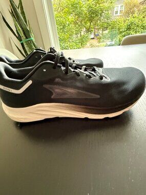 Altra Rivera 3 Road Running Shoes Black White Mens 10.5